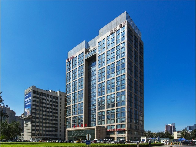 上海较好吊车租赁价格咨询